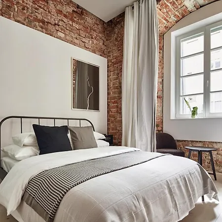 Apartament Old New - Prime Location On Main Square Kraków