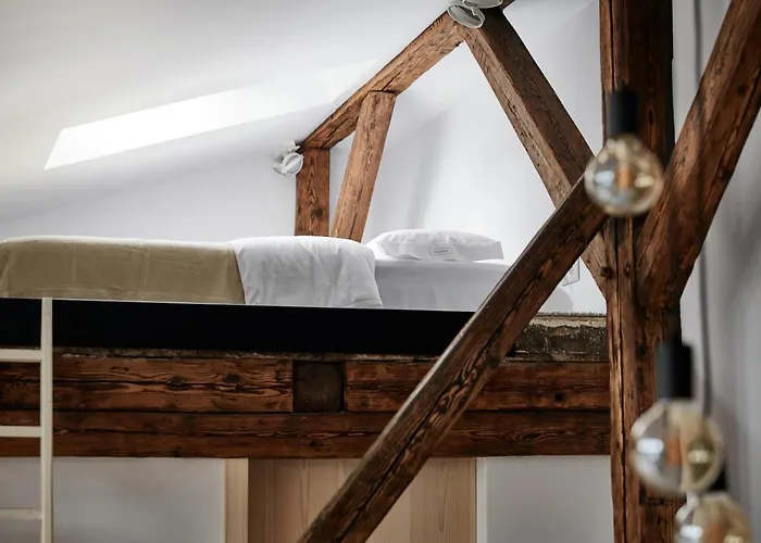 Old New - Prime Location On Main Square