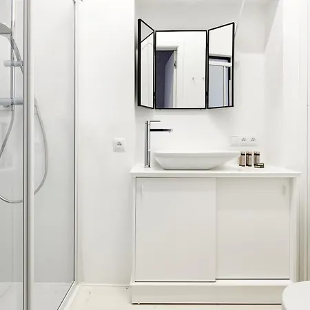 Old New - Prime Location On Main Square Krakau